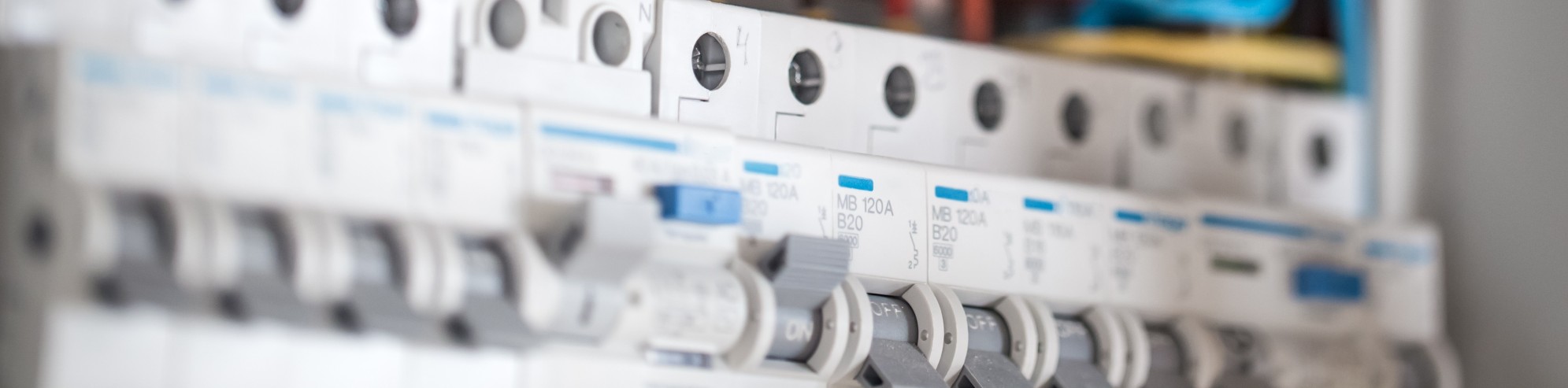 Verteilerkasten und Sicherungstechnik